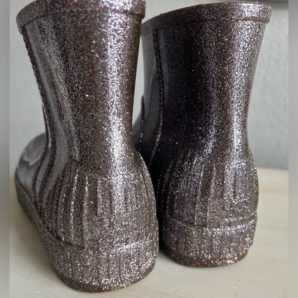 Ugg Purple glitter Drizlita rain boot welly, women’s size 10.